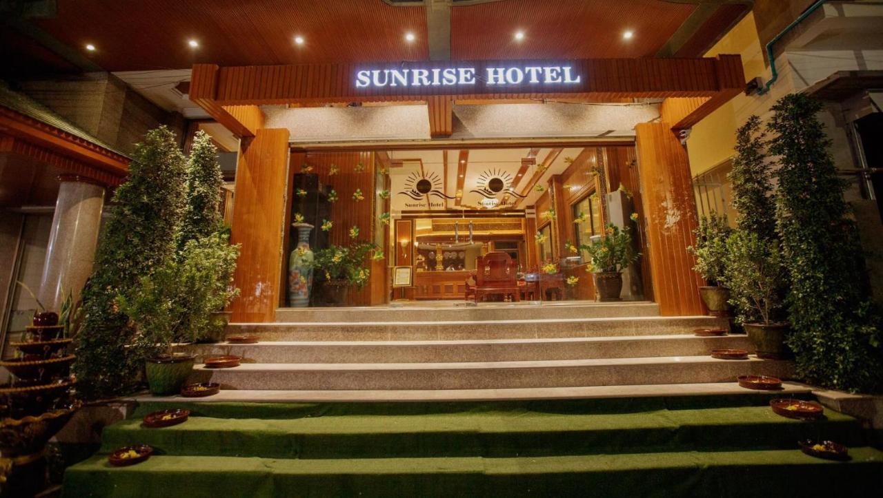 Sunrise Hotel Мандалай Екстер'єр фото